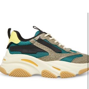 Ordered them too small !